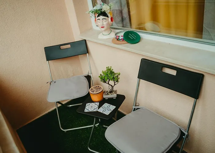 Apartment Yellow Dream *